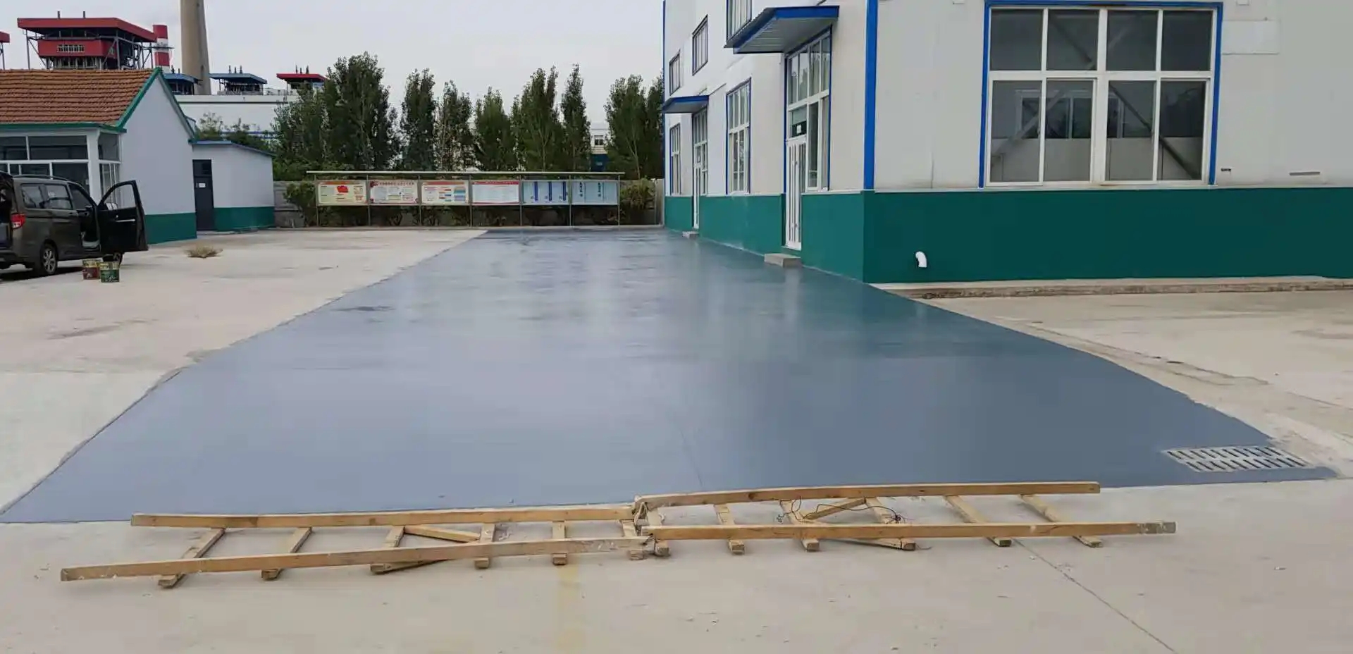 合川车间厂房地坪漆修补翻新